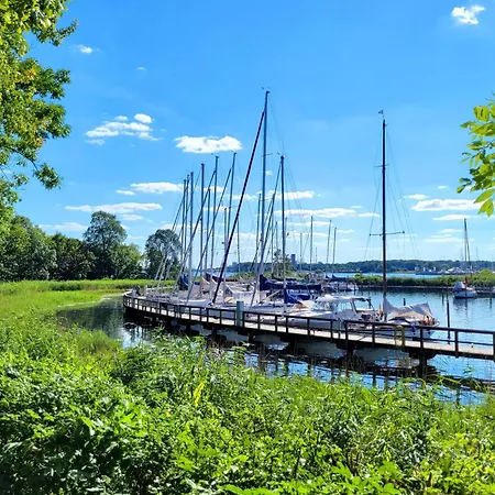 Neues Kuestenjuwel Mit Erstklassiger Einrichtung Direkt Am Hafen 